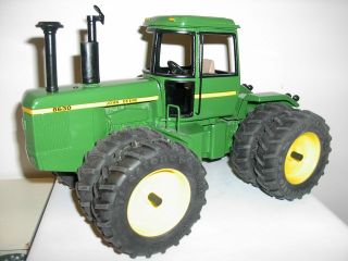 1/16 Custom John Deere 8630 4 Wd Tractor