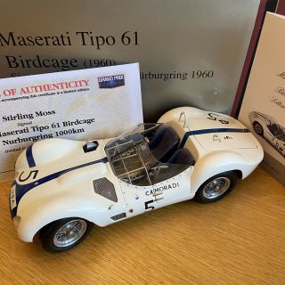 Signed By Stirling Moss Cmc 1/18 Scale Model Car M - 047 1960 Maserati Tipo