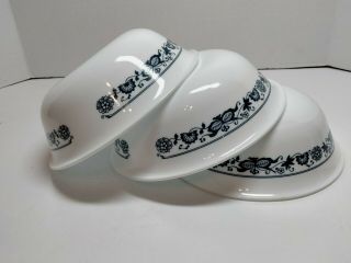 Vintage Set Of 3 Soup Cereal Bowl Corelle " Old Town Blue Onion " (retired) Good