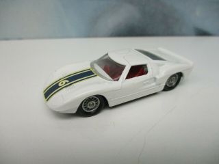 Matchbox/ Lesney 41c Ford GT White - WIRE Wheels / Black Tyres - Boxed 2