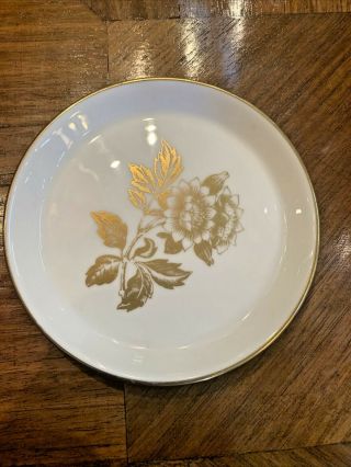 Wedgwood - Gold Tonquin - Plate