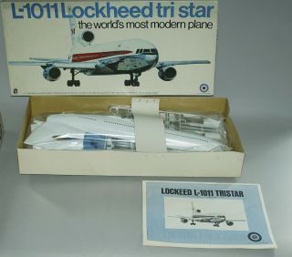 1970s Entex L - 1011 Lockheed Tri Star 1/100 Scale Model Jet Plane Kit