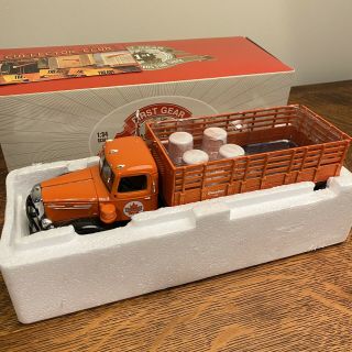 Supertest Truck First Gear 1/34 Mack L Series Stake Truck 19 - 3319 Boxed