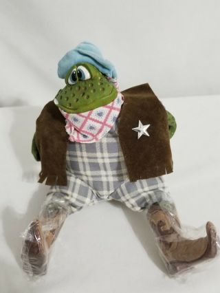 Russ Berrie Sherriff Cowboy Frog Country Folks Critter Factory