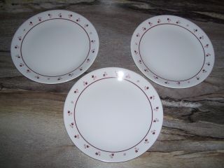 Set Of 3 Vintage Corelle 8.  5 In.  Lunch Plates In Burgundy.