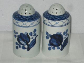 Royal Copenhagen Blue Rose & Trellis 3 " Salt Pepper Shakers 1009 Made In Denmark