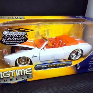 Chevy Camaro 1967 - Big Time Muscle - Jada Toys Diecast 1:24 Scale - Convertable