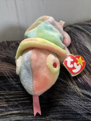 Ty Beanie Baby 1997 - " Rainbow " - The Chameleon - With Tongue Out