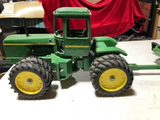 Ertl 1/16 John Deere 8630 4wd Tractor With Cultivator
