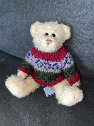 Chrisha Playful Plush White Teddy Bear 9 " Knitted Sweater Jointed Legs 1988