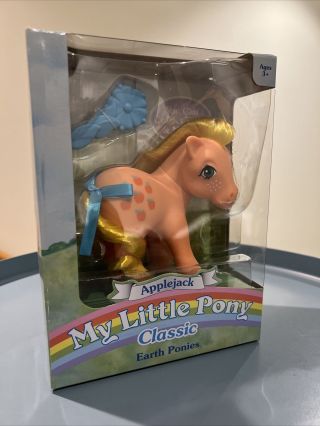 My Little Pony Classic Earth Ponies Applejack Figure Nib Hasbro 2018