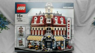 Lego 10182 Cafe Corner Modular Building Extremely Rare