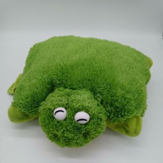 Pillow Pets Pee - Wees Green Frog 2010 12 " X 11 " Plush.  Shipped Usps First Class.