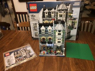 Lego Creator Green Grocer 10185 100 Complete And Instructions.