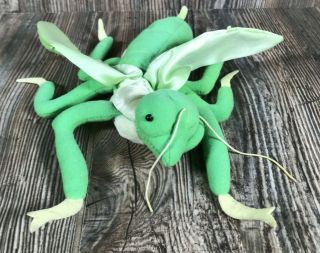 Praying Mantis Plush Green/yellow 11 " Long X 9 " Wide Small Stuffed Insect