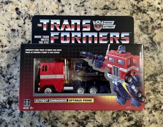 Transformers G1 Reissue Autobot Commander Optimus Prime Walmart Misb.