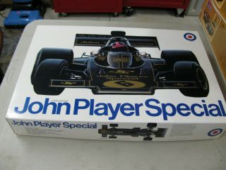 Rare John Player Special 1/8 Scale Model Plastic Kit 23 " Long