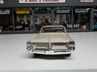 1964 Amt Pontiac Bonneville Dealer Promo Car