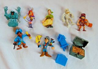 Hanna - Barbera Scooby Doo Monster,  Mummy,  Pirate Crew Toy Figures