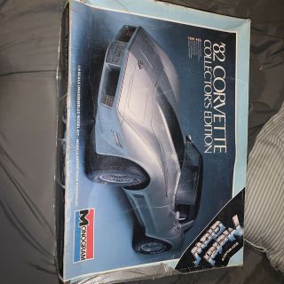 Monogram ‘82 Corvette Collector Edition 1/8 Scale Plastic Model Kit
