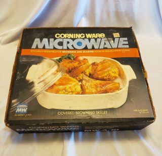 Vintage Corning Ware Microwave Covered Browning Skillet Mw - A - 10 " White