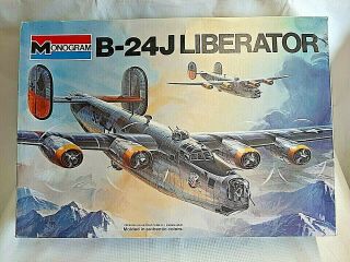 Vintage B - 24j Liberator Bomber Wwll 1:48 Scale Model Kit 5601 1976 By Monogram.