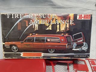 Jo - Han Gc - 500 1:25 Fire Rescue Ambulance Kit Unbuilt
