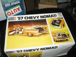 Mib 1957 Chevy Nomad In 1/25 Scale By Revell From 1973