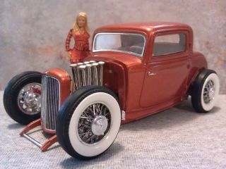 1/25 Scale Adult Built 1932 Ford 3 Window 60s Show Rod.