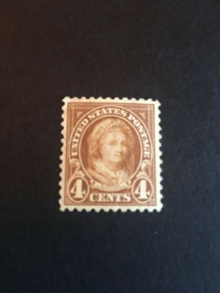 Us Stamp Scott 556 Mnh/og 4 Cent Martha Washington Imperforate Issued 1923