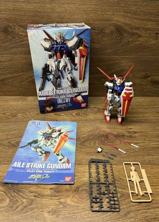 Bandai Gundam Seed 1/100 Aile Strike Gundam Gat - X105 Model Kit Pilot Kira Yamato