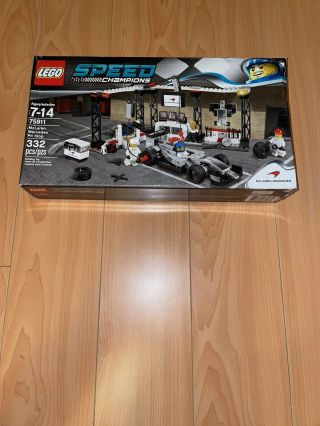 Retired Lego Speed Champions Mclaren Mercedes Pit Stop (75911)