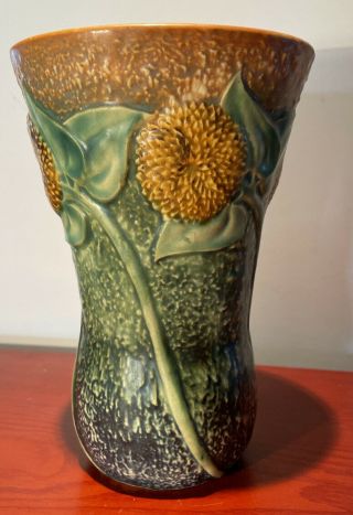 Vintage Roseville Pottery “sunflower” 7 1/2” Vase