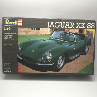 Vintage Revell Jaguar Xk Ss,  Full Detail Open Box Inside
