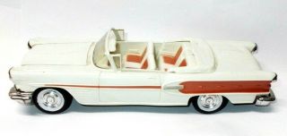 Vintage 1/25 Scale 1958 Pontiac Bonneville Convertible Dealer Promo Car Model