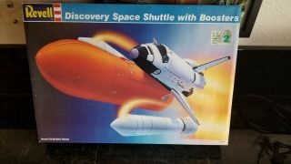 Older Revell Discovery Space Shuttle Ship With Boosters 1/144 Scale Model Kit