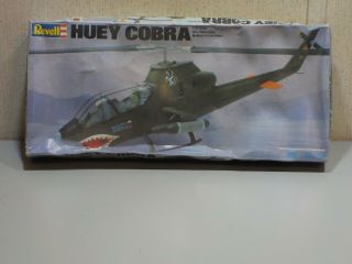Revell 1/32 Huey Cobra Kit 4415 Opened Box.