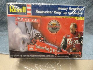 Revell 85 - 7694 Kenny Bernstein Budweiser King Top Fuel Dragster 1/25 Scale