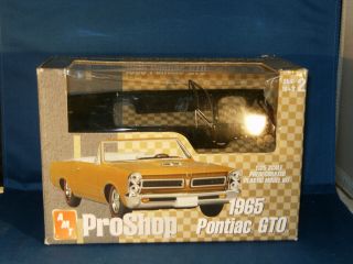 Amt Ertl Pro Shop 1:25 Prepainted 1965 Pontiac Gto Convertible Model Kit Dented
