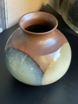 Vintage Art Pottery In The Style Of Robert Maxwell Vase Glaze Pottery 7.  5 “tall