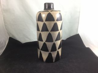 Lenca Art Pottery Honduras,  Vase / Bottle