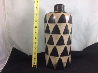 Lenca Art Pottery Honduras,  Vase / Bottle 3