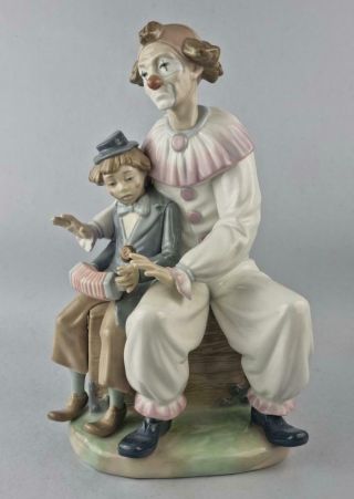 A Exquisite Large Lladro Nao Porcelain Figurine Of Clowns.