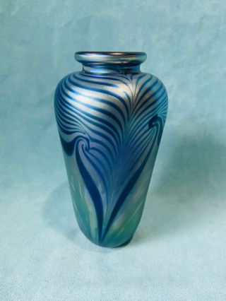 Robert Eickholt Art Glass Iridescent Pulled Feather Cobalt Vase 1985 - Signed