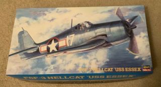 1:48 Hasegawa F6f - 3 Hellcat " Uss Essex " Model 09134