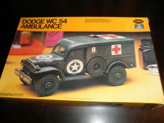 1/35 Dodge Wc 54 Us Army Ambulance Truck By Testors/italeri
