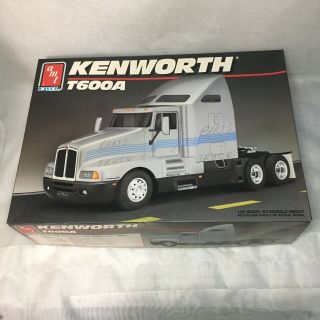 Kenworth T600a Tractor Truck Amt Ertl 1:25 Model Kit