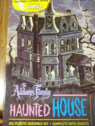 Polar Lights 1/64 The Addams Family Haunted House Aurora Model Reissue Read