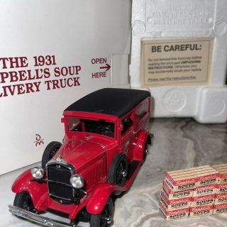 GORGEOUS 1:24 Scale Danbury 1931 Ford Campbell ' s Soup Delivery Truck 2
