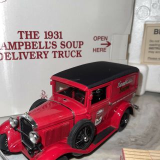 GORGEOUS 1:24 Scale Danbury 1931 Ford Campbell ' s Soup Delivery Truck 3